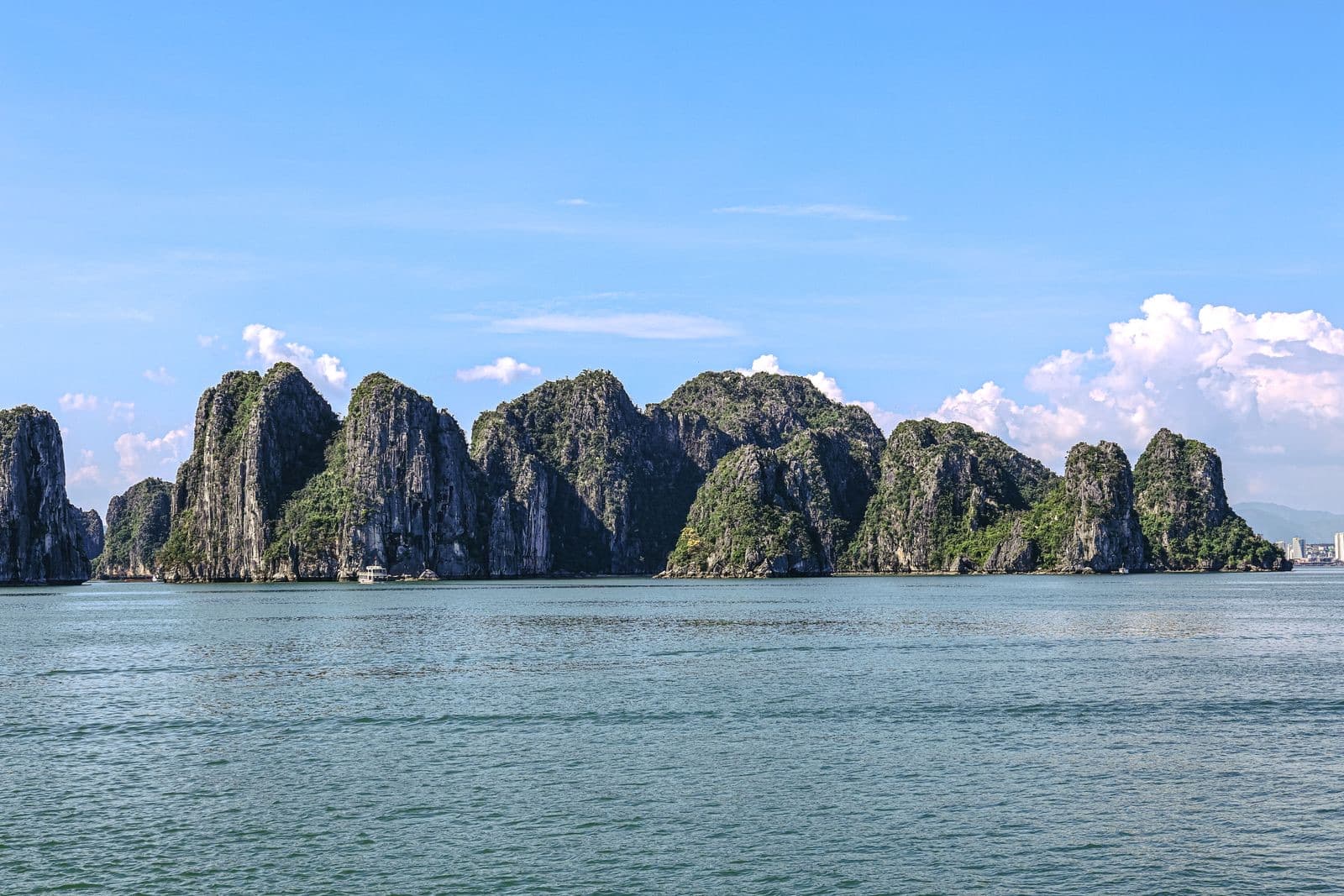 Ha Long Bay