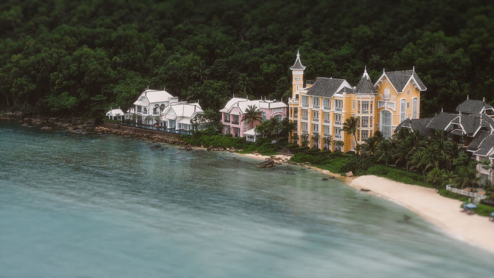 Vé máy bay & khách sạn