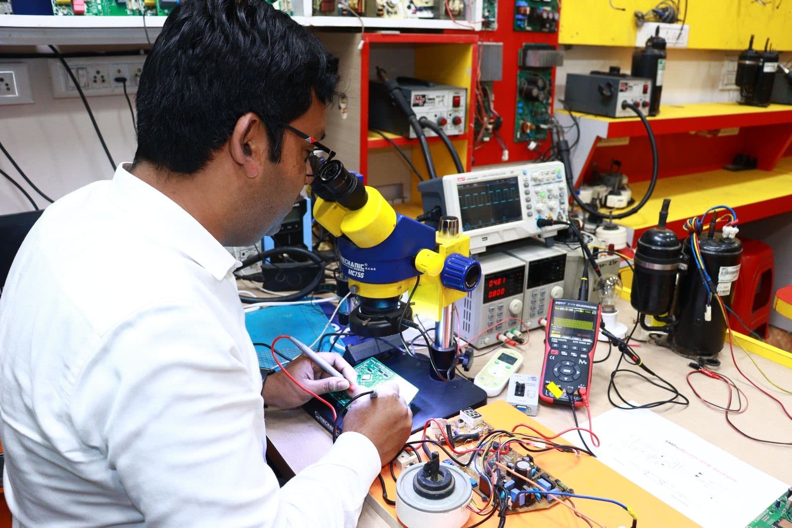 DA-CHIPOFF Lab